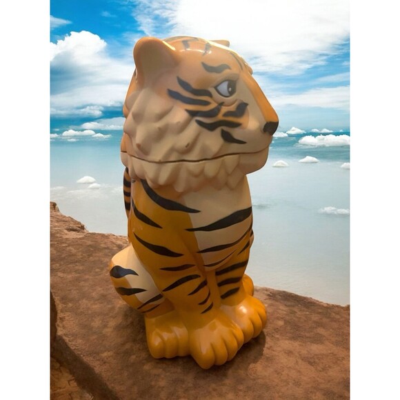 Ringling Bros Barnum and Bailey Circus Plastic Collectible Tiger Souvenir Cup - Picture 6 of 8